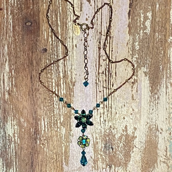 2 pc Set! Liz Palacios Necklace + Earrings Swarovski Crystal Flowers Green+ Aqua - Picture 6 of 11